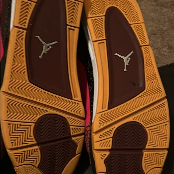 Jordan Son of Low Sneakers - Picture 4 of 5